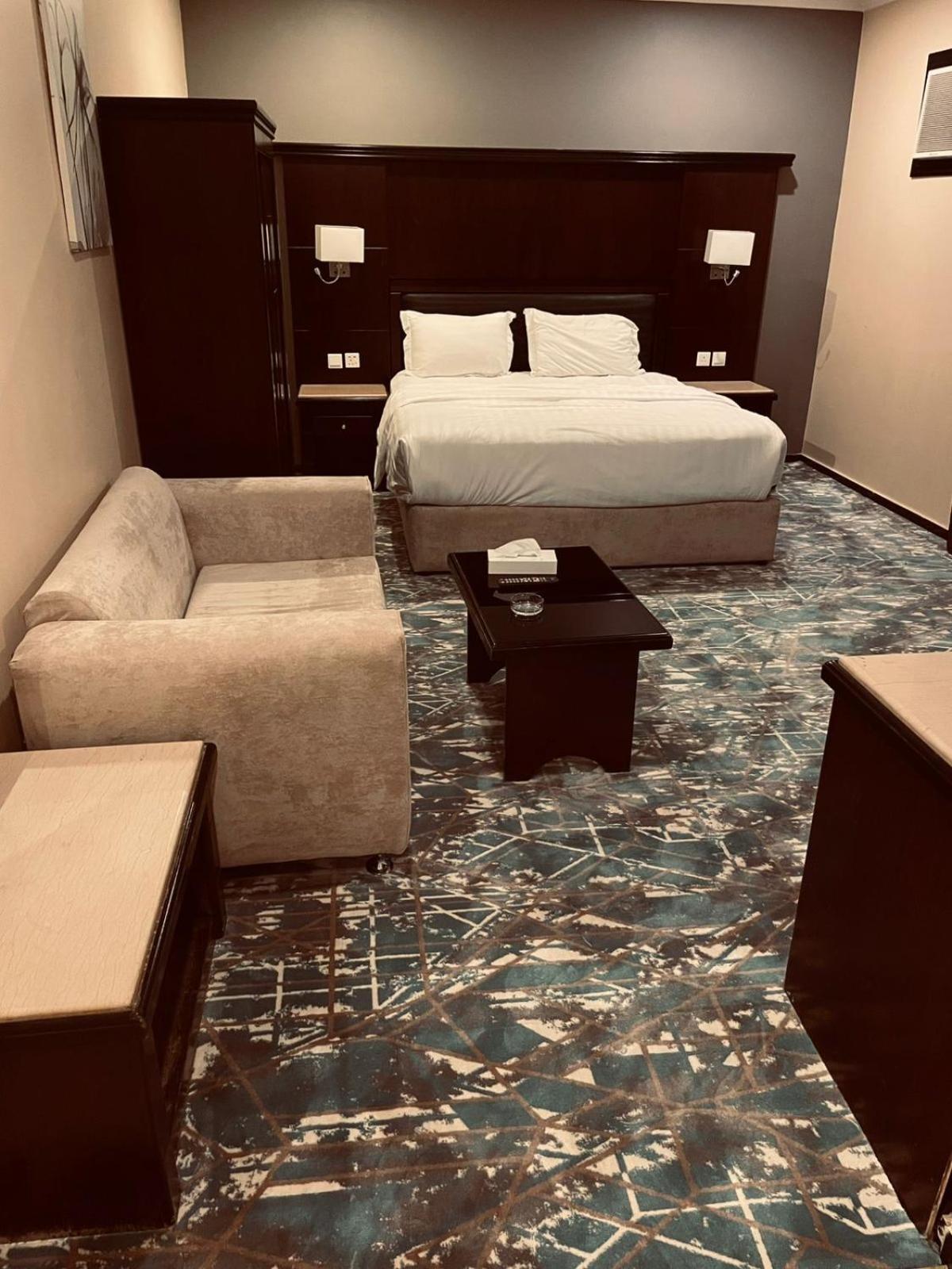Al Taif Suites Buitenkant foto